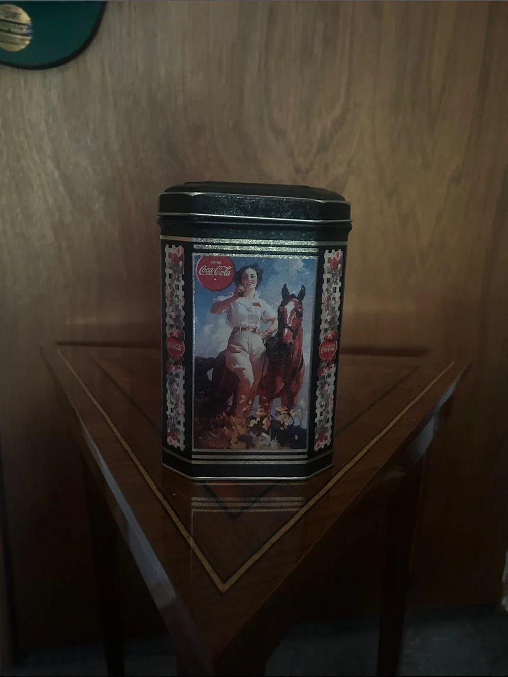 VNTG Coca Cola Tin
